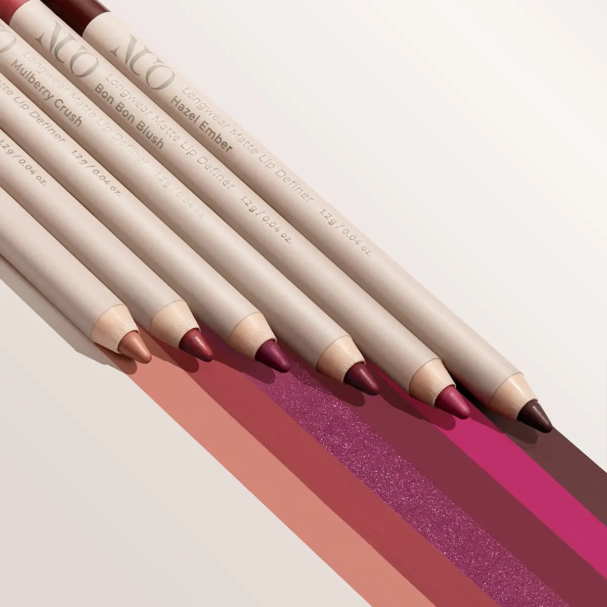 Creion de buze cremos