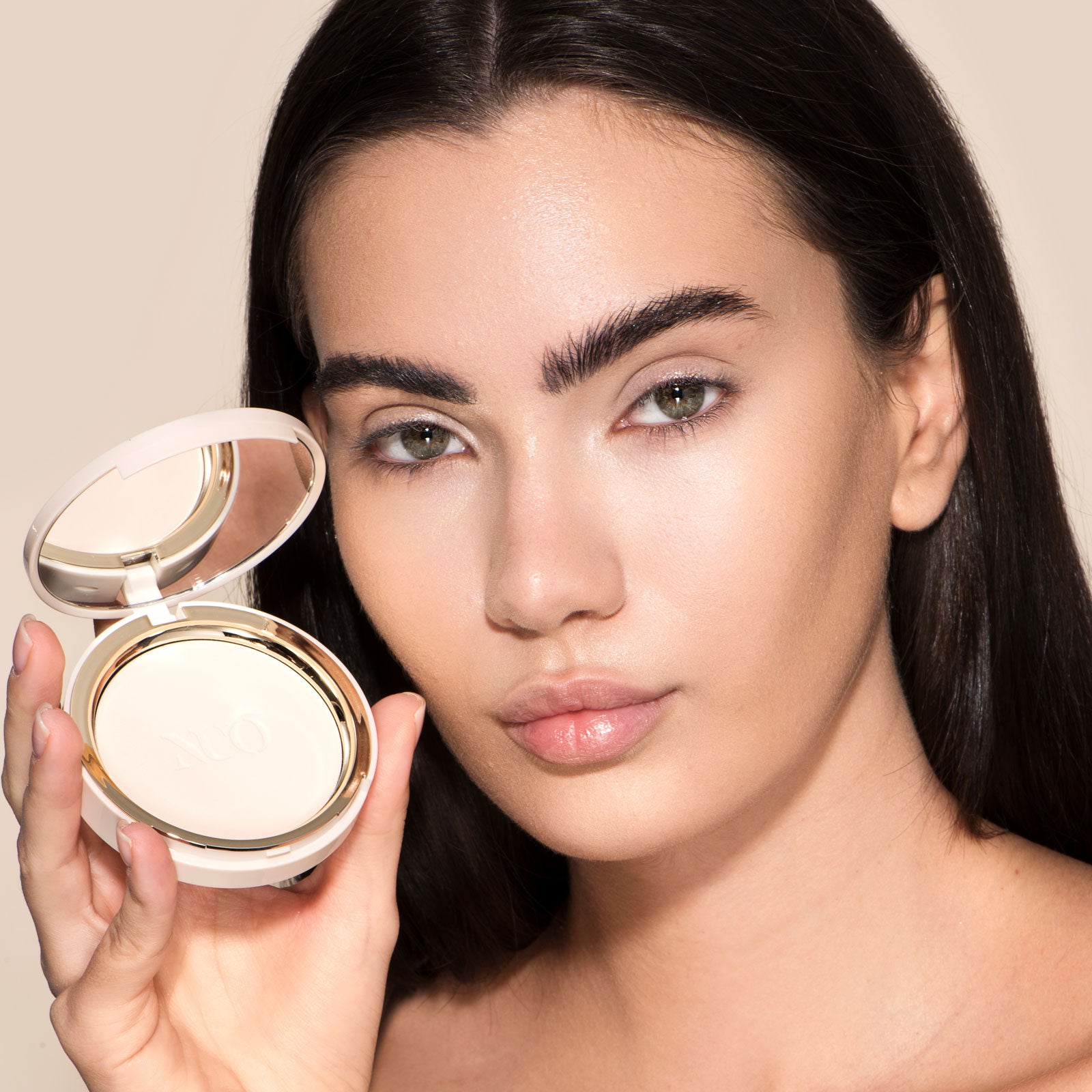 Christmas Gift Set (8 produse) + Set Pensule CADOU